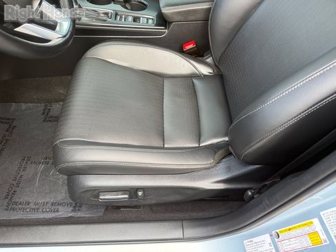 Used 2023 Honda Civic Touring image 14