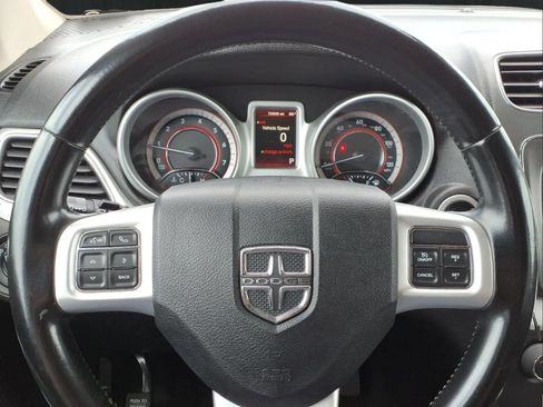 Used 2020 Dodge Journey SE w/ SE Popular Equipment Group FWD image 26