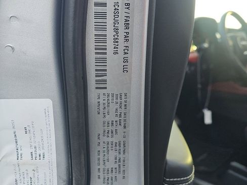 Used 2023 Dodge Durango SRT image 22