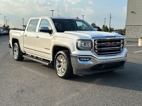Used 2018 GMC Sierra 1500 SLT w/ SLT Premium Package RWD image 3