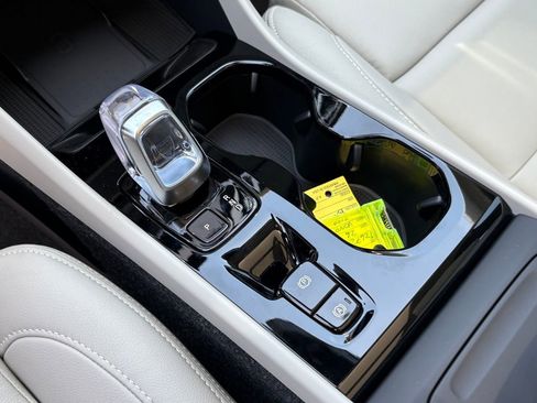 New 2026 Volvo XC40 B4 Plus w/ Protection Package Premier image 12