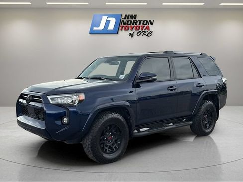 Used 2023 Toyota 4Runner SR5 Premium w/ Moonroof Package RWD image 1