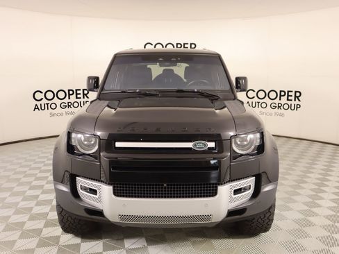 Used 2020 Land Rover Defender 110 SE AWD/4WD image 9