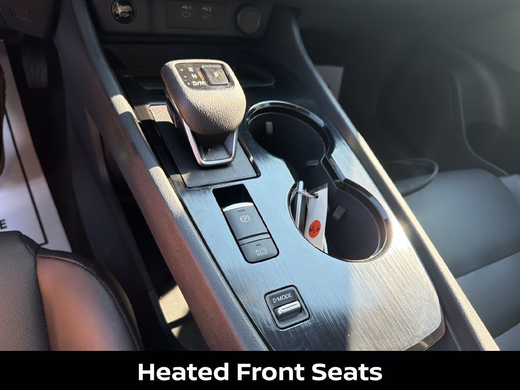 Certified 2025 Nissan Rogue SV w/ SV Premium Package FWD image 25
