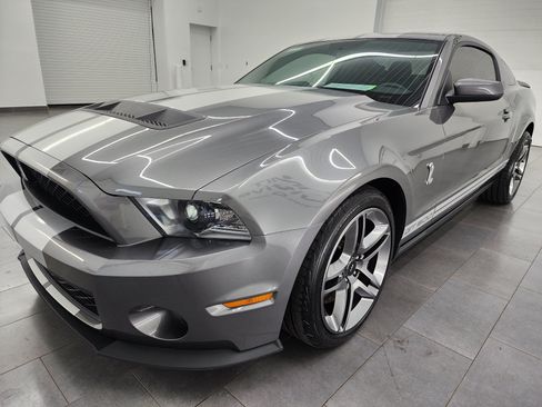 Used 2011 Ford Mustang Shelby GT500 RWD image 7