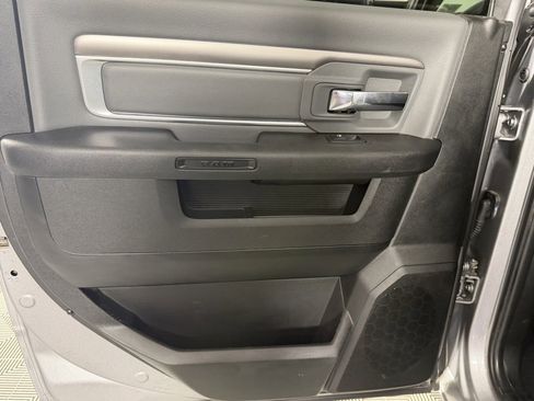 Certified 2023 RAM 1500 Classic SLT w/ Trailer & Traction Group image 27