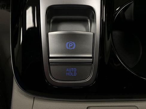 Certified 2024 Hyundai Tucson Limited AWD/4WD image 30