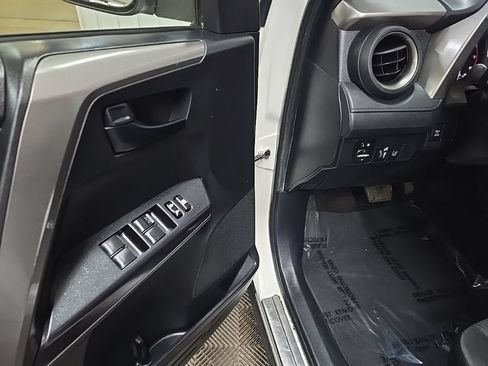 Used 2017 Toyota RAV4 LE w/ All Weather Liner Package AWD/4WD image 27