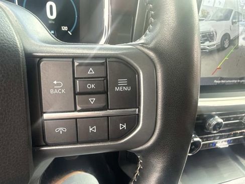 Used 2022 Ford F150 Lariat w/ Equipment Group 502A High image 29