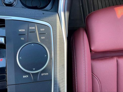 Used 2025 BMW i4 eDrive40 w/ Parking Assistance Package image 36