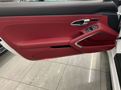 Used 2019 Porsche 911 Targa 4S image 23