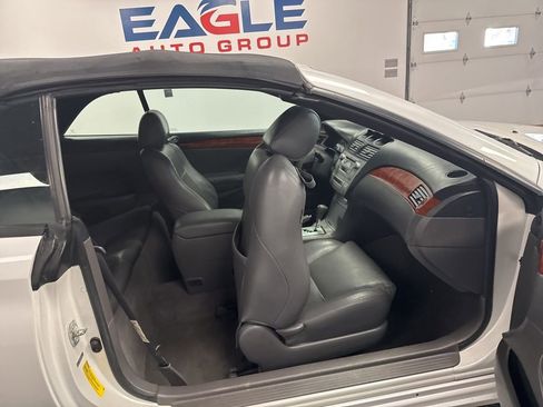 Used 2006 Toyota Solara image 30