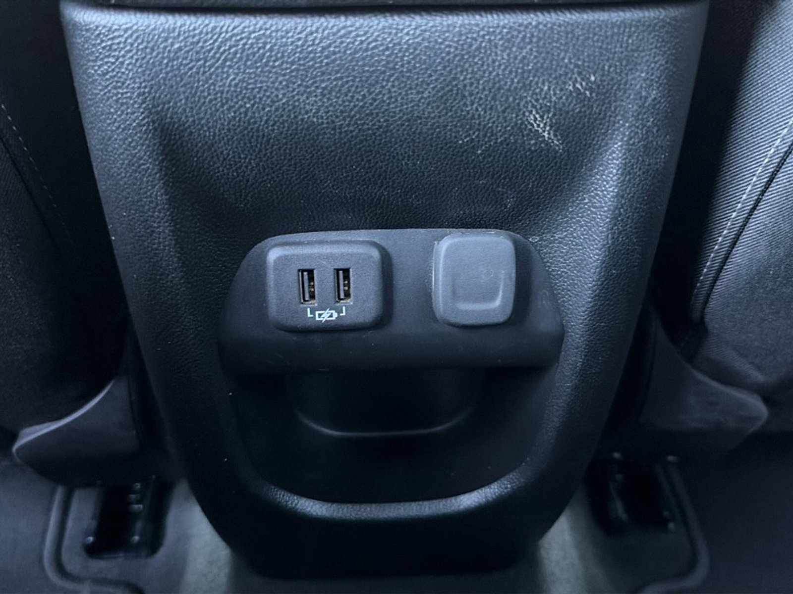 Used 2022 Chevrolet Colorado LT w/ Safety Package AWD/4WD image 21