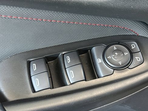 Used 2024 Chevrolet TrailBlazer RS FWD image 18