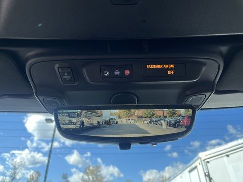 Used 2022 Chevrolet Camaro SS image 28