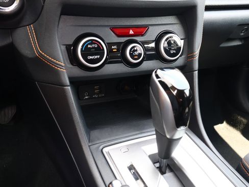 Used 2023 Subaru Crosstrek 2.0i Premium image 27