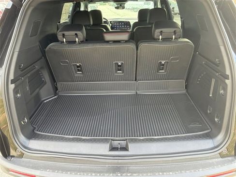 New 2026 Chevrolet Traverse Z71 w/ Enhanced Driving Package image 16