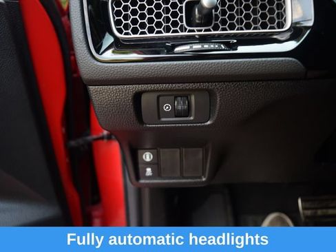 Used 2024 Honda Civic Sport image 5