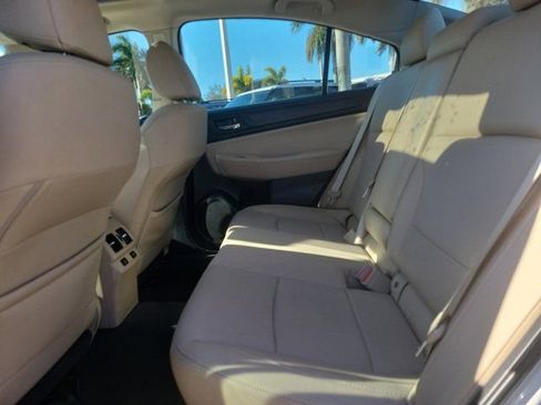 Used 2017 Subaru Legacy 2.5i Limited image 12