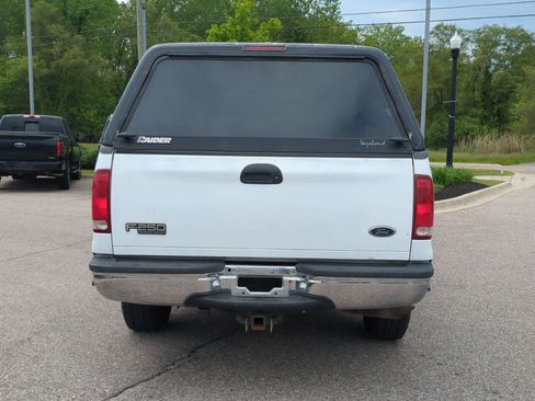 Used 2000 Ford F250 XLT RWD image 7