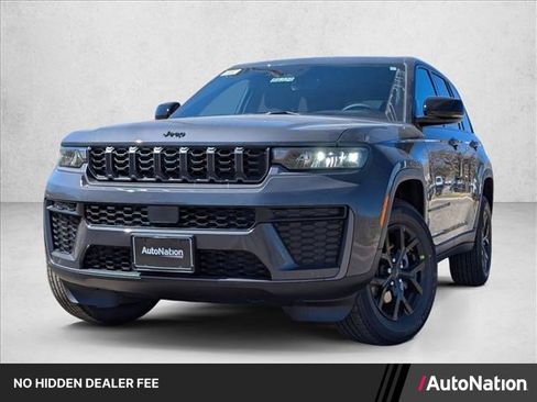 New 2026 Jeep Grand Cherokee Altitude AWD/4WD image 1