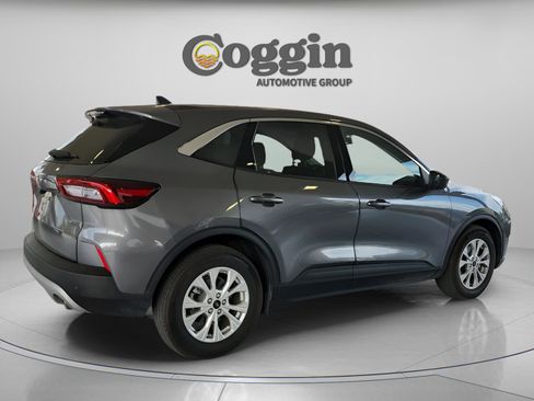 Used 2023 Ford Escape Active w/ Tech Pack #1 image 7