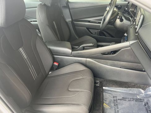 Used 2026 Hyundai Elantra Sport FWD image 41
