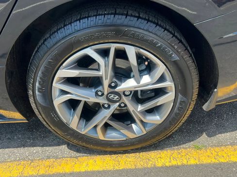 Used 2021 Hyundai Sonata SEL FWD image 10