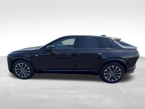Certified 2025 Cadillac Lyriq Sport AWD/4WD image 3