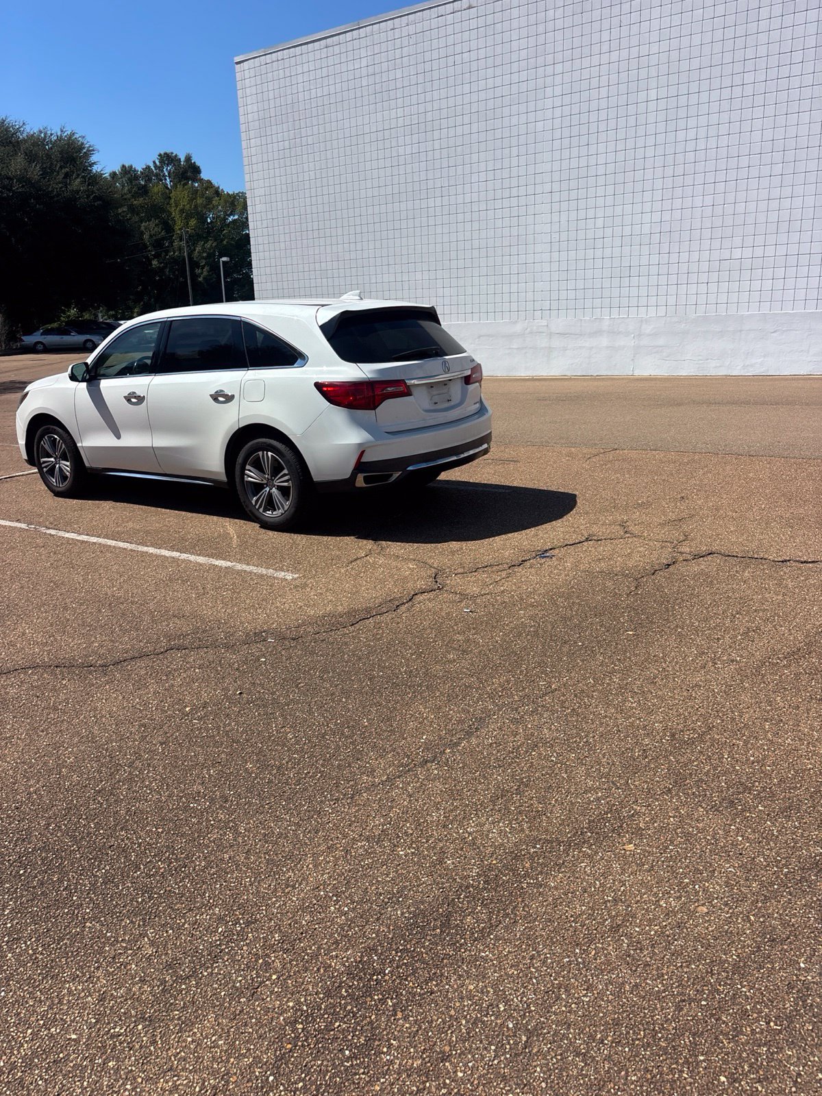 Used 2020 Acura MDX SH-AWD image 12