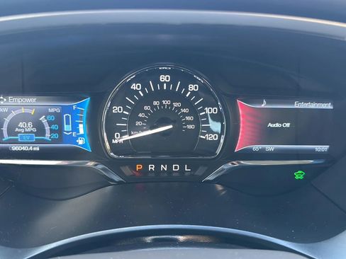 Used 2014 Lincoln MKZ Hybrid Sedan 4D w/ Equipment Group 202A Reserve image 16