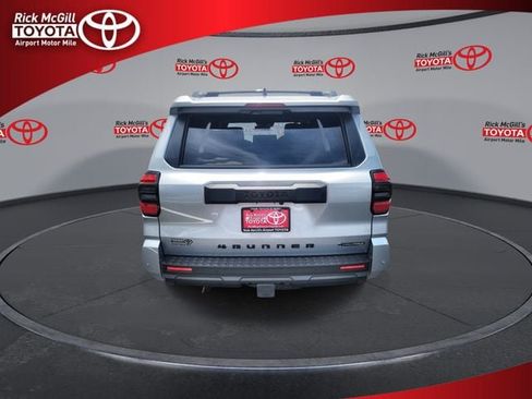 New 2026 Toyota 4Runner TRD Off-Road Premium AWD/4WD image 7