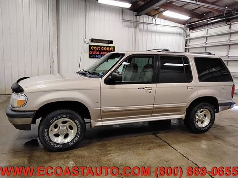 Used 1998 Ford Explorer XLT AWD/4WD image 5
