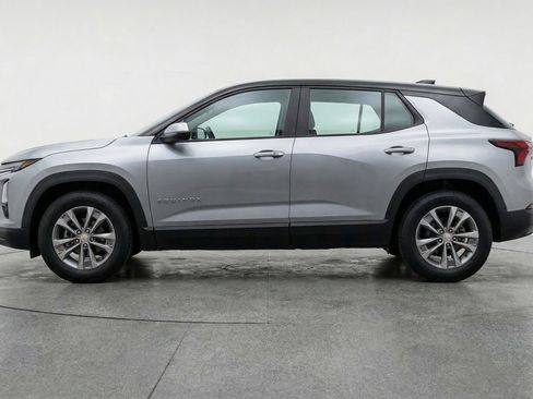 Used 2025 Chevrolet Equinox LT FWD image 5