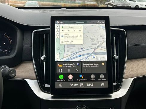 Used 2026 Volvo XC90 B5 Plus w/ Protection Package Premier image 12