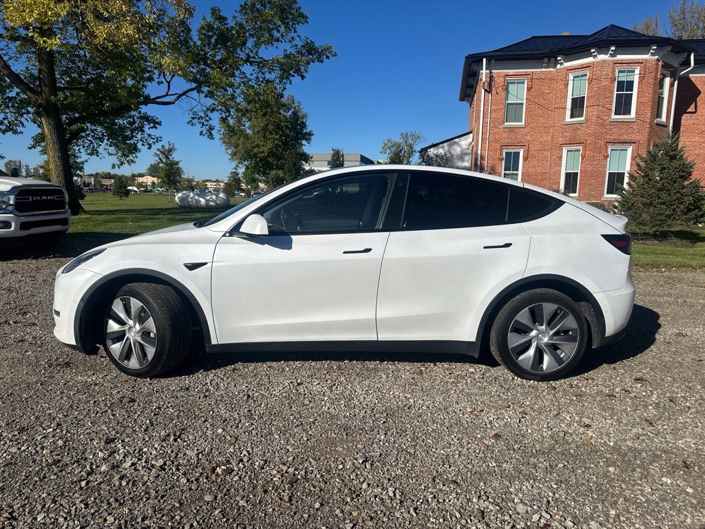 Used 2021 Tesla Model Y Long Range AWD/4WD image 6