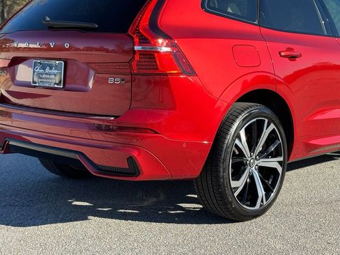 Used 2025 Volvo XC60 B5 Ultra w/ Protection Package Premier image 15