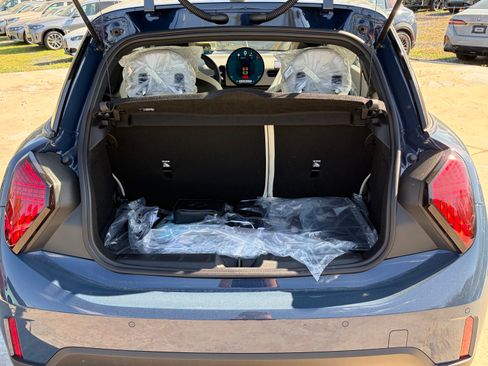 Used 2026 MINI Cooper S FWD image 7