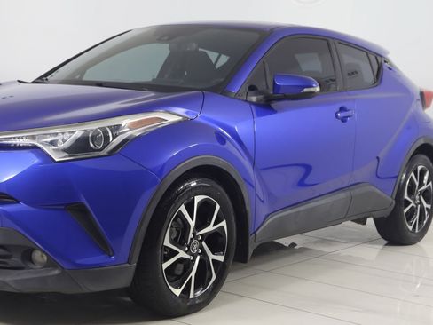Used 2018 Toyota C-HR XLE FWD image 47