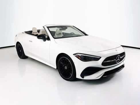 Certified 2024 Mercedes-Benz CLE 300 4MATIC Cabriolet image 3