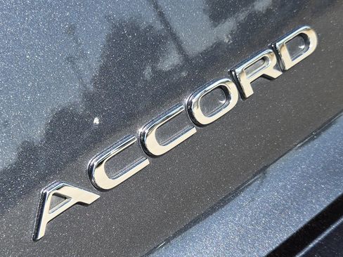 Used 2024 Honda Accord EX-L image 31