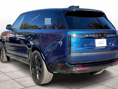 New 2025 Land Rover Range Rover Long Wheelbase SE image 3