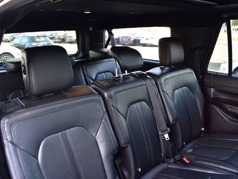 Used 2019 Ford Expedition Max Limited RWD image 19
