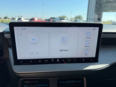 New 2025 Ford Maverick XLT w/ XLT Luxury Package AWD/4WD image 25