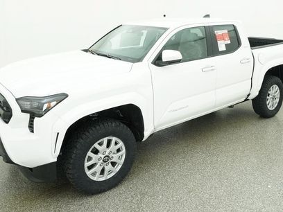 New 2026 Toyota Tacoma SR5