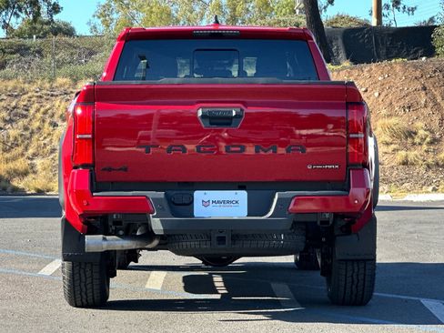 New 2025 Toyota Tacoma TRD Off-Road image 4