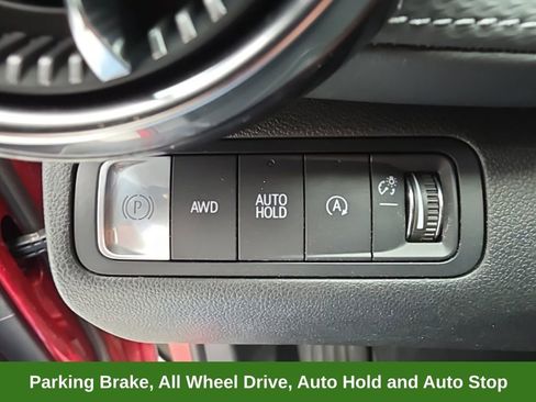 Used 2025 Chevrolet Equinox LT w/ Convenience Package II AWD/4WD image 25