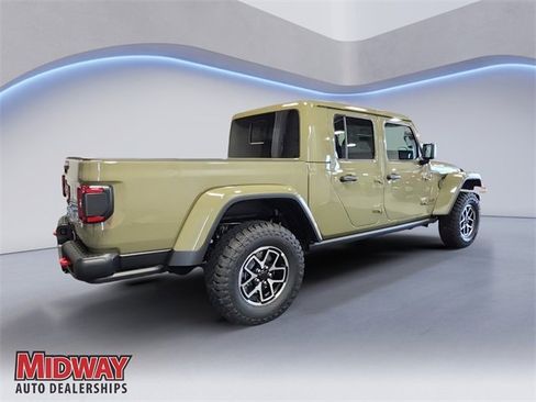 New 2025 Jeep Gladiator Rubicon w/ Convenience Group image 5