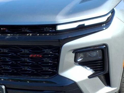 New 2026 Chevrolet Traverse RS FWD image 8