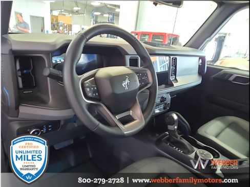 Used 2024 Ford Bronco Black Diamond AWD/4WD image 16